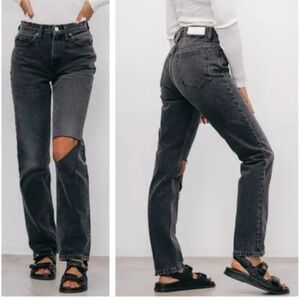 Re/Done 70’s Straight Leg Jeans With Rip Knee